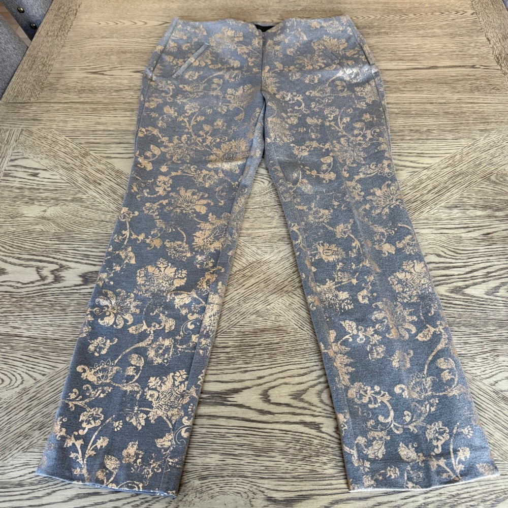 Chico's Metallic Gold Floral Damask Pull On Pants Grey Brocade Trousers Size 6
